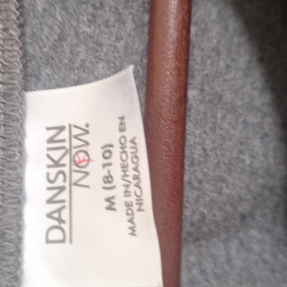 3/$20 Danskin Charcoal 3/4 Sleeve Women's Top Size M - Picture 4 of 8